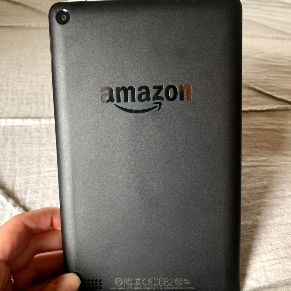 Amazon Fire Tablet - Picture 3 of 3